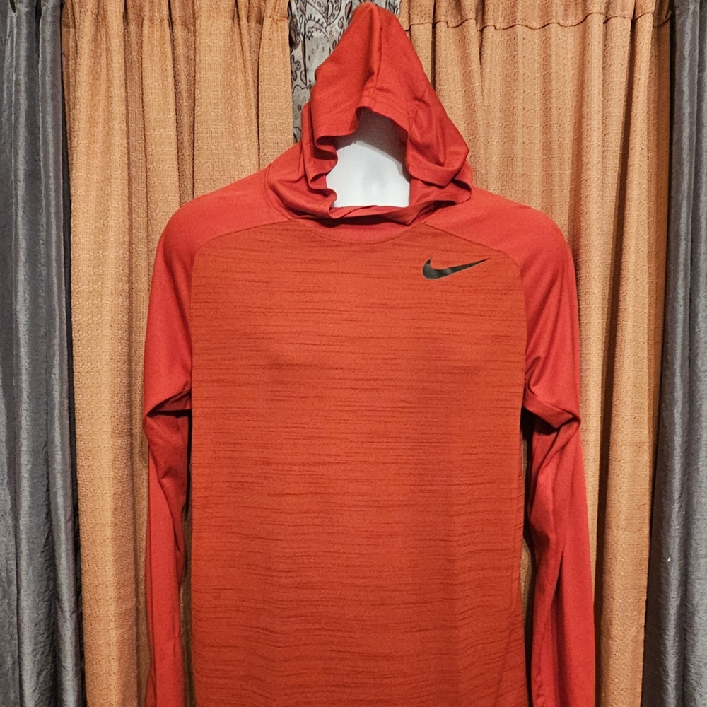 💵3/$20 Nike Red Hooded Sweatshirt